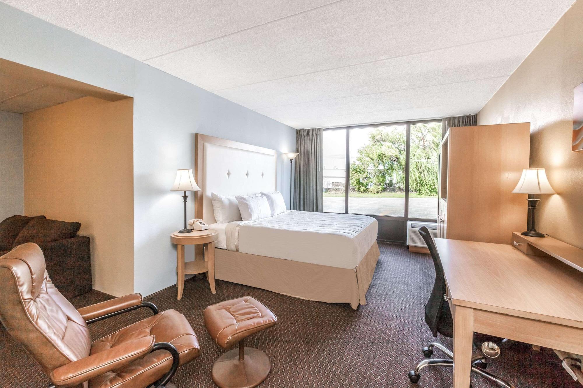 איסט סירקיוז Days Inn Syracuse מראה חיצוני תמונה