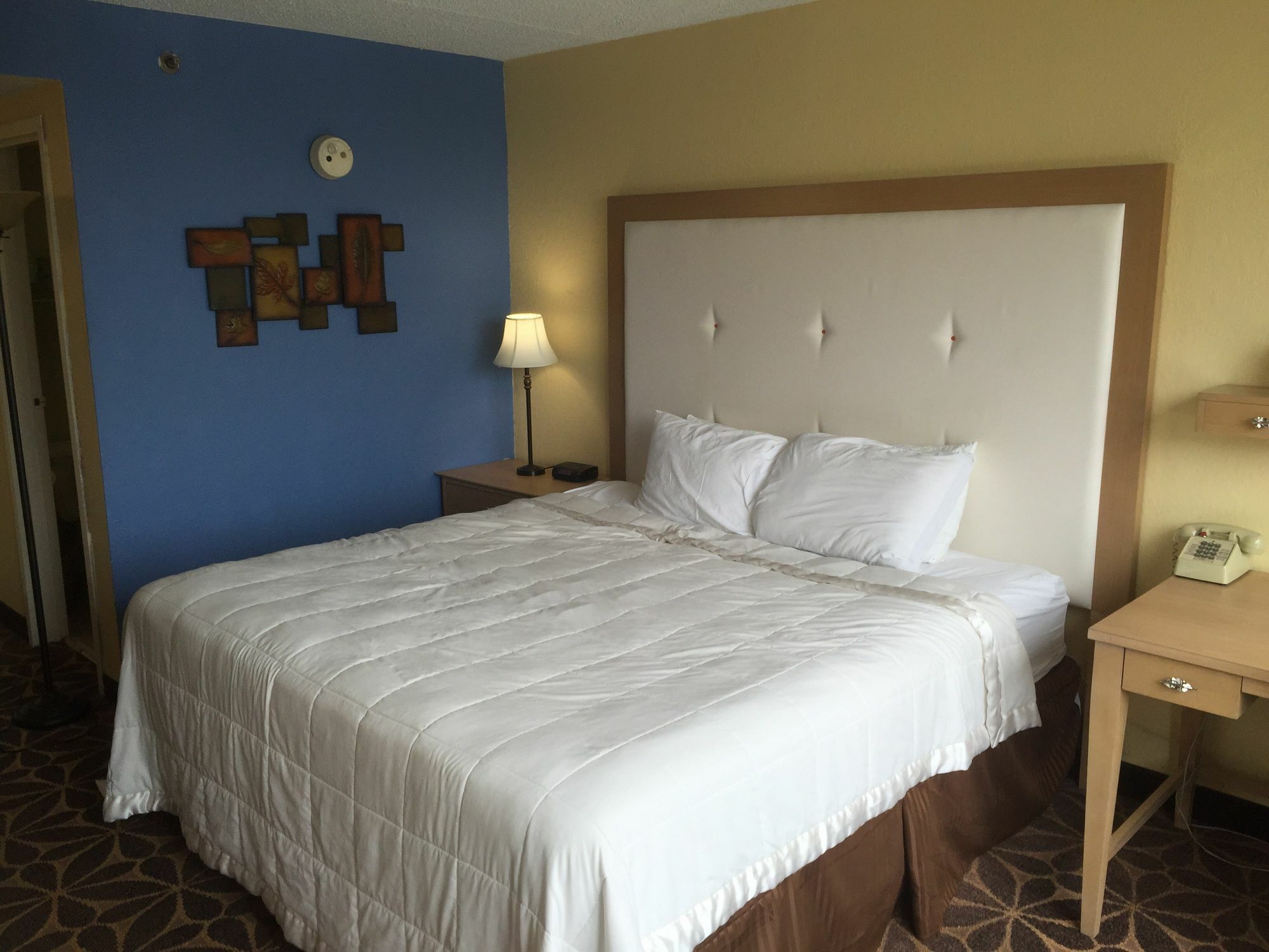 איסט סירקיוז Days Inn Syracuse מראה חיצוני תמונה